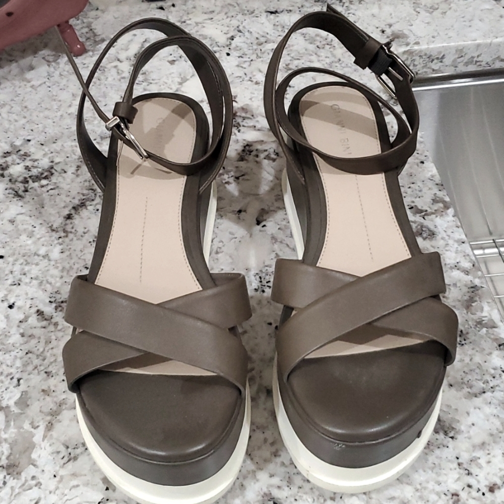 GIANNI BINI platform sandals 9